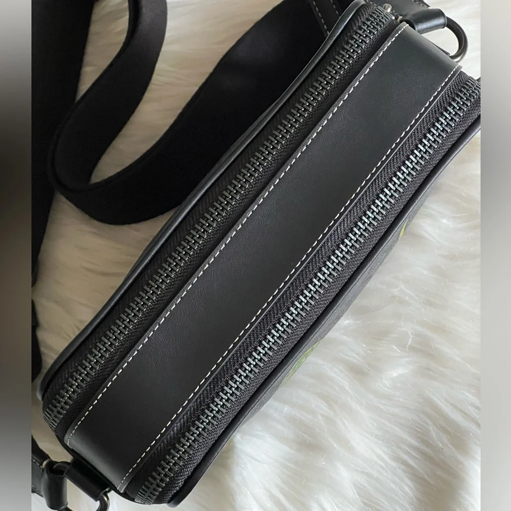 💰SOLD - CF076 - Coach Charter Crossbody 24 Signature Canvas with Rexy - Picture 7 of 13